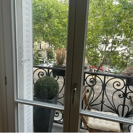 Apartment Champs-elysees Elegance Paris