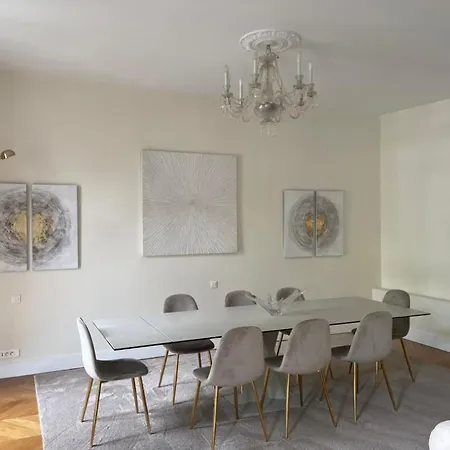 Apartment Champs-elysees Elegance Paris